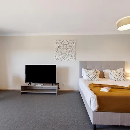 Pestana Gramacho * Carvoeiro (Lagoa)